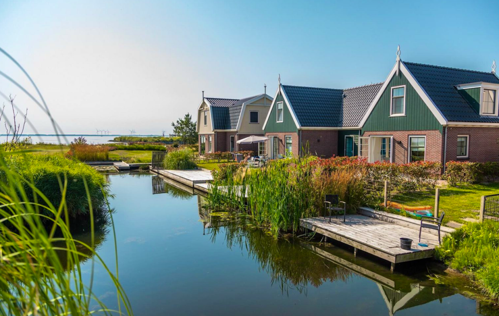 Afbeelding bij 3 of 4 nachten verblijven bij EuroParcs Poort van Amsterdam (6 personen)