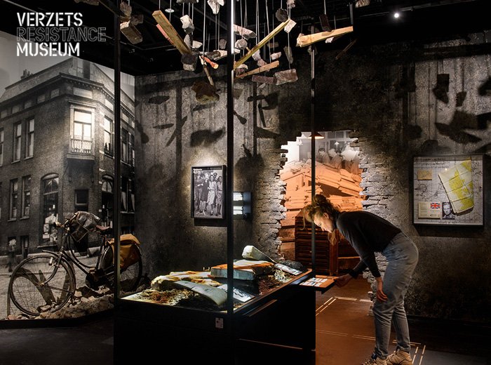 Entreeticket voor het Verzetsmuseum Amsterdam, een cultureel uitje in de hoofdstad.